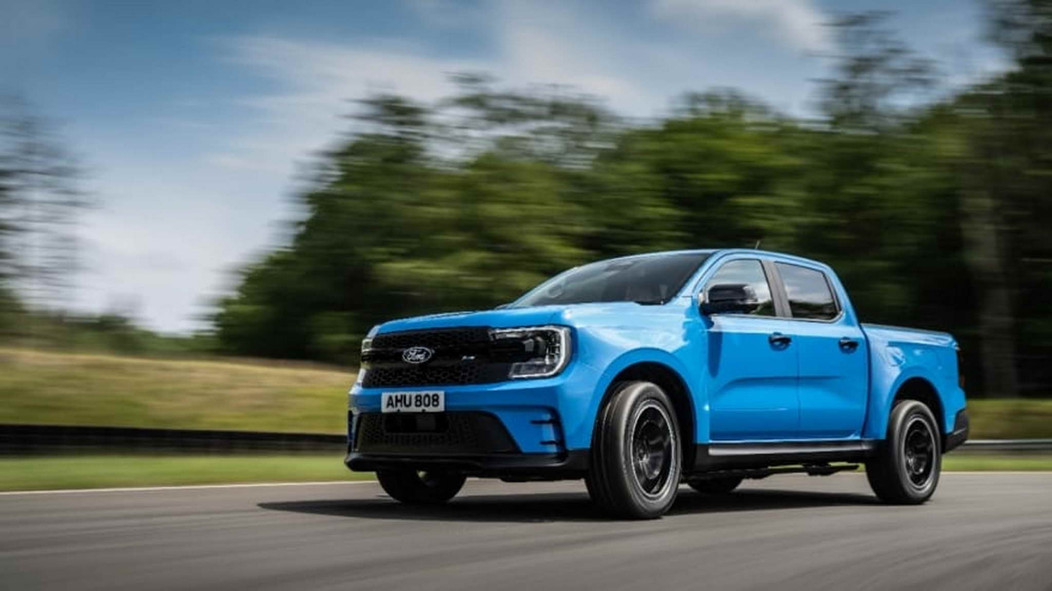 New Ford Ranger MS-RT PHEV and E-Tourneo Custom MS-RT Infused with Racing DNA to Turn Heads at Work and Play