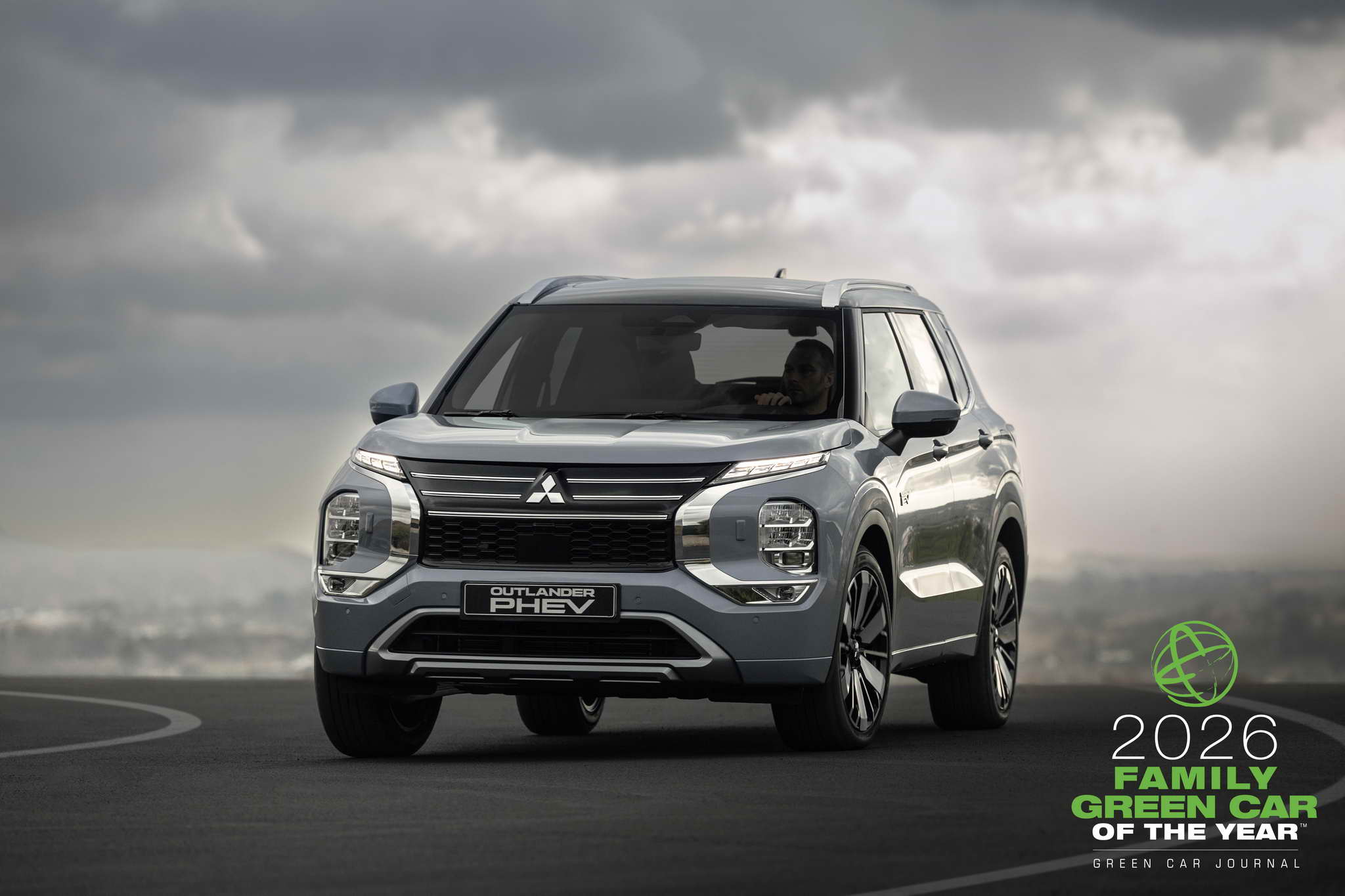 Mitsubishi Outlander and Outlander Plug-In Hybrid Named 2026 Family Green Car of The Year By Green Car Journal